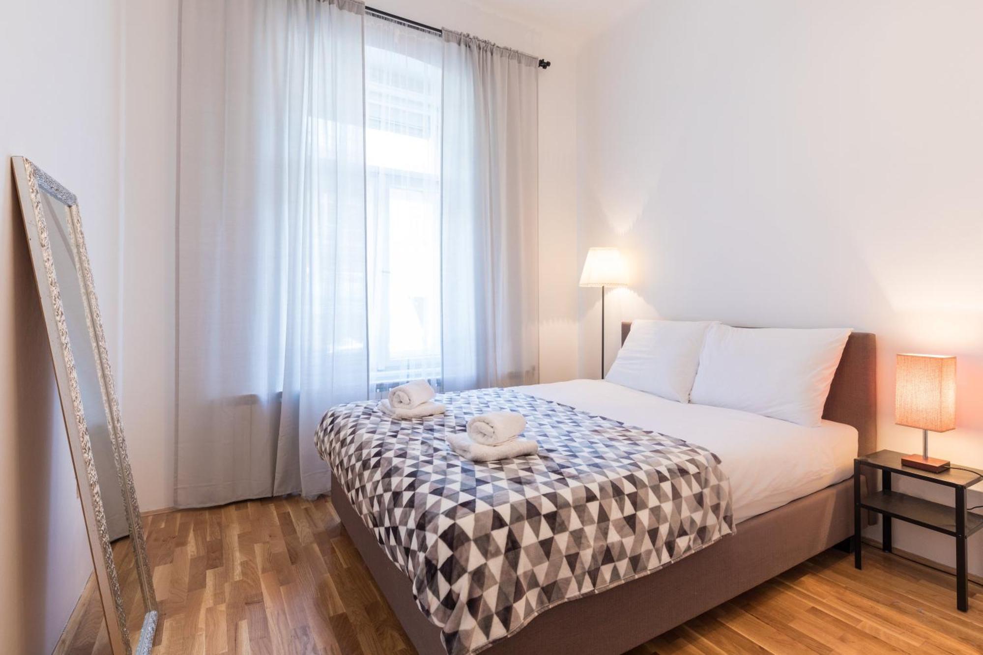 Papillon Appartement Zagreb Buitenkant foto