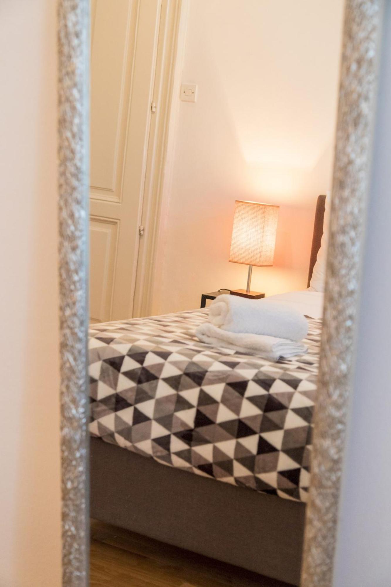 Papillon Appartement Zagreb Buitenkant foto